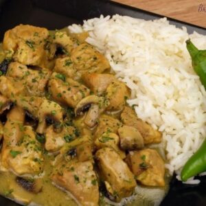Свинско с къри сос и ориз Басмати