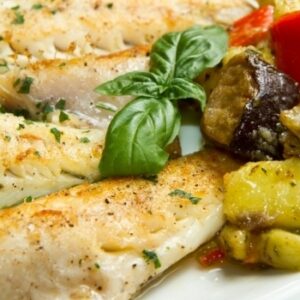 Пъстърва филе с картофена салата и сос“Тартар“
